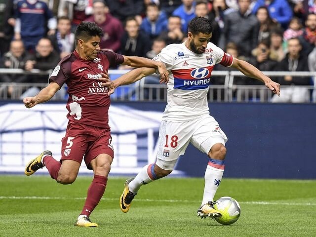 soi keo tai xiu (over/under) lyon vs metz