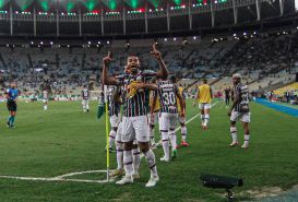 Soi kèo Gremio vs Fluminense 7h30 10/11 dự đoán kết quả vòng 31