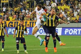 Soi kèo Istanbulspor vs Konyaspor, 23h15 ngày 22/8 dự đoán kết quả vòng 3